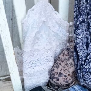 White Abercrombie and Fitch tank top